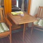 Apartment Downtown Garden Isle In Urban Style-free Parking Budapest