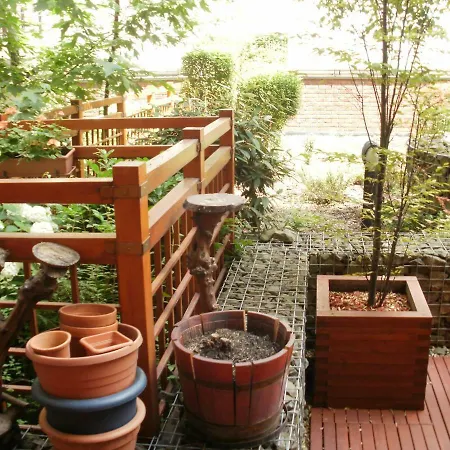 Διαμέρισμα Downtown Garden Isle In Urban Style-free Parking Βουδαπέστη