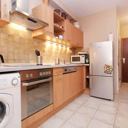 Downtown Garden Isle In Urban Style-free Parking 布达佩斯